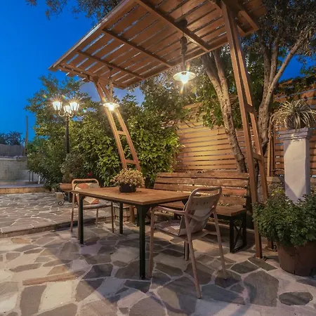 Zamor Family 2 Dom wakacyjny Romírion