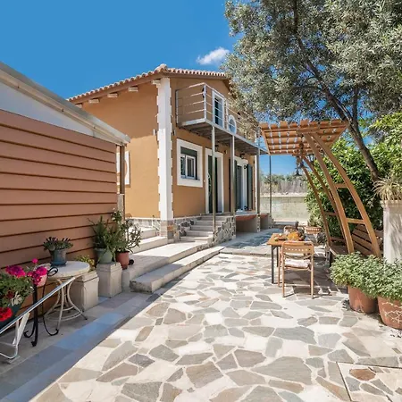 Zamor Family 2 * Romíri